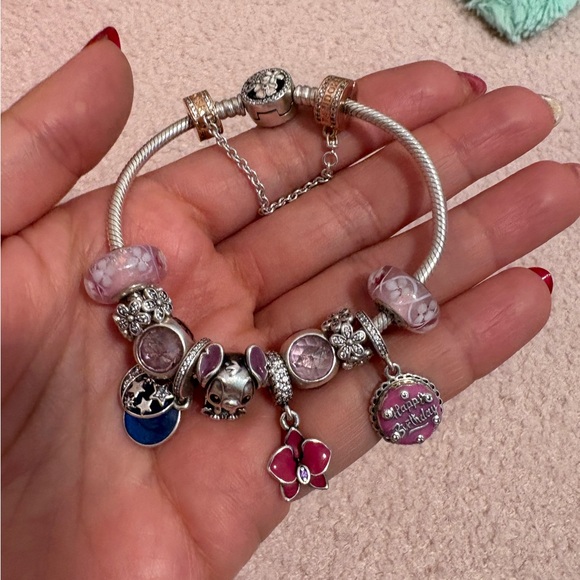 Pandora Jewelry - Pandora Charm Bracelet 💎